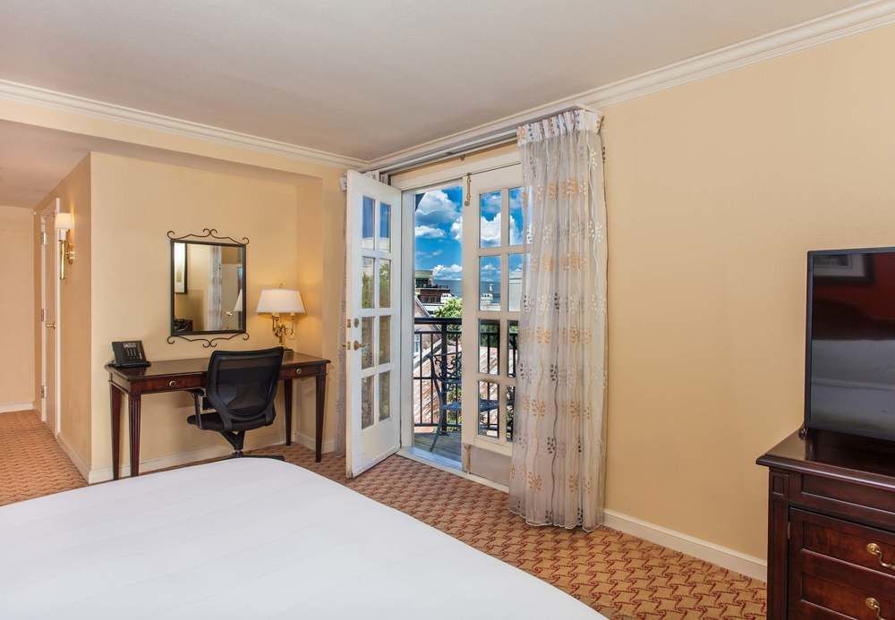 The Lindy Renaissance Charleston Hotel Eksteriør billede