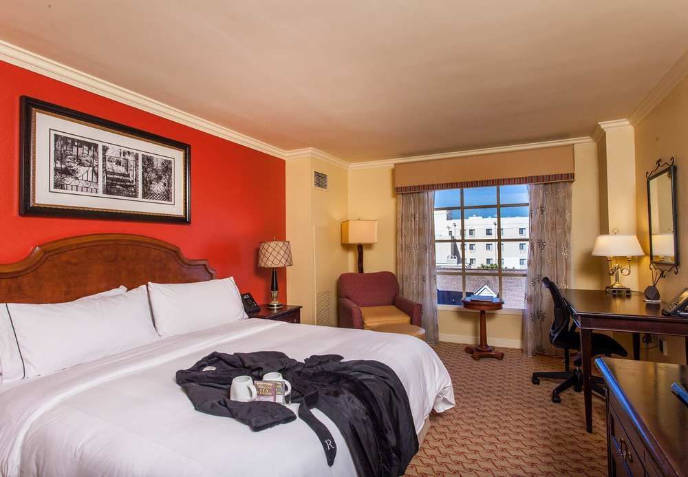 The Lindy Renaissance Charleston Hotel Eksteriør billede