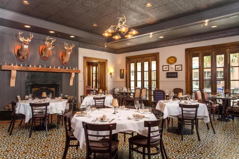 The Lindy Renaissance Charleston Hotel Eksteriør billede